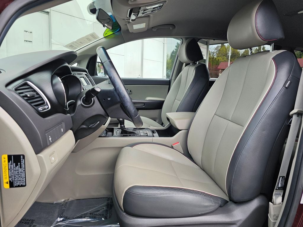 2017 Kia Sedona LX