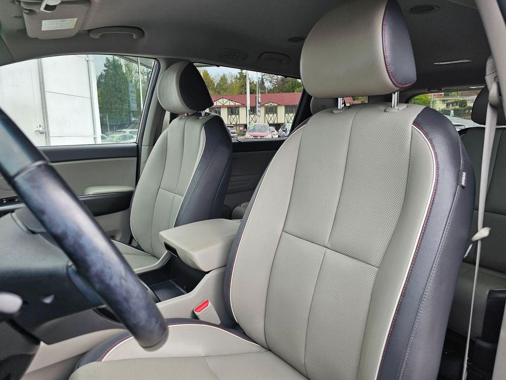 2017 Kia Sedona LX
