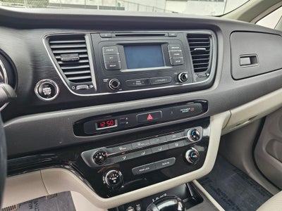 2017 Kia Sedona LX