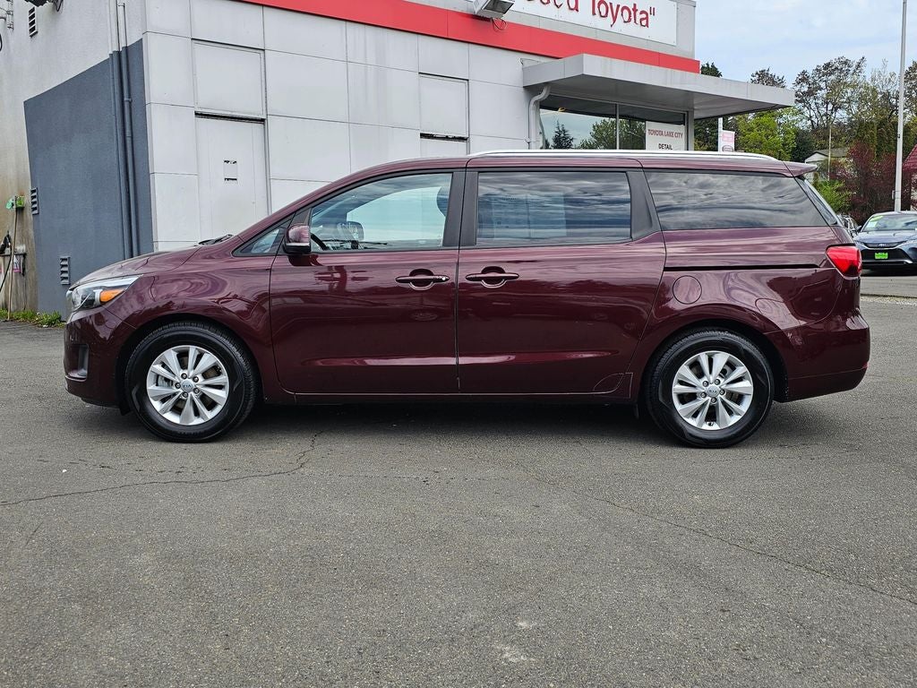 2017 Kia Sedona LX