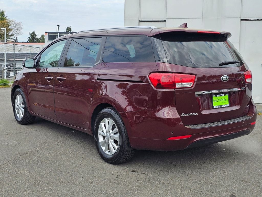2017 Kia Sedona LX