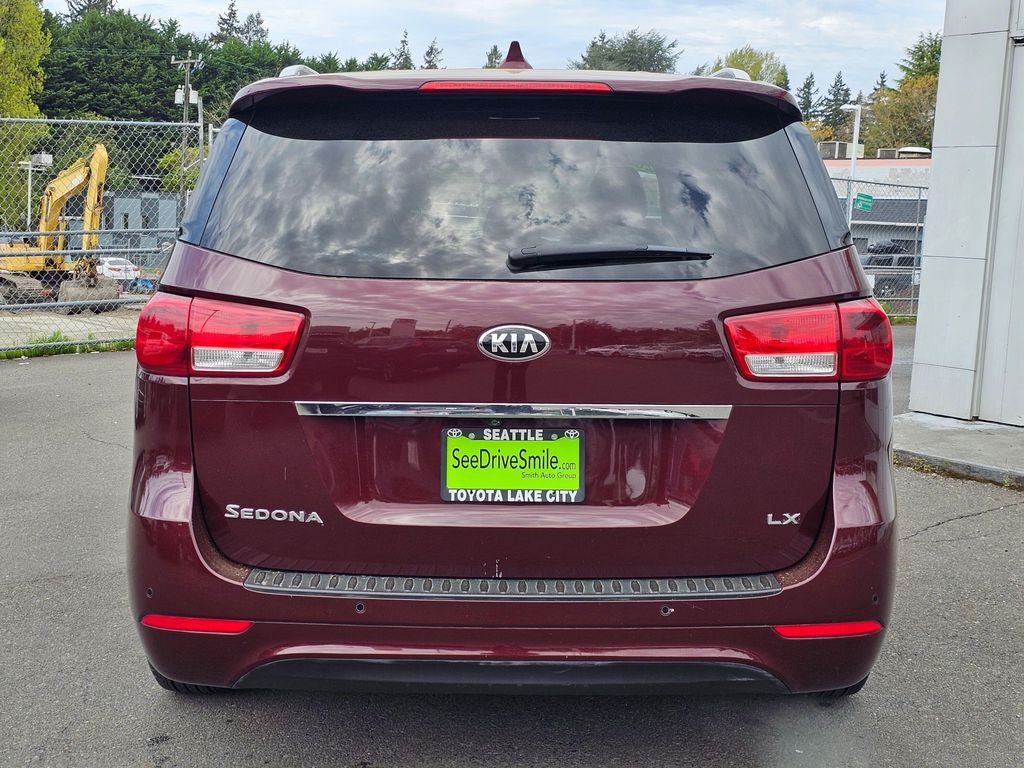 2017 Kia Sedona LX