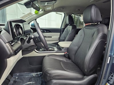 2024 Kia Carnival EX