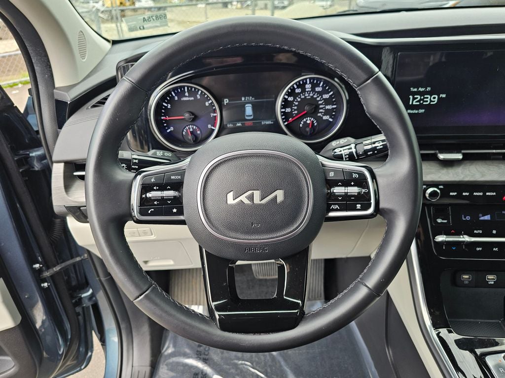 2024 Kia Carnival EX