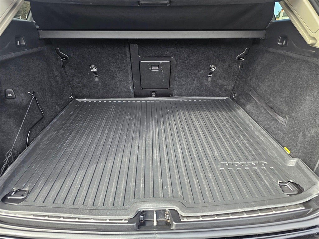 2019 Volvo XC60 T6 Momentum -AWD