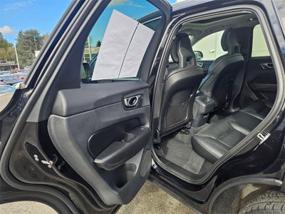 2019 Volvo XC60 T6 Momentum -AWD