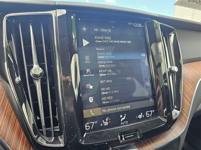 2019 Volvo XC60 T6 Momentum -AWD