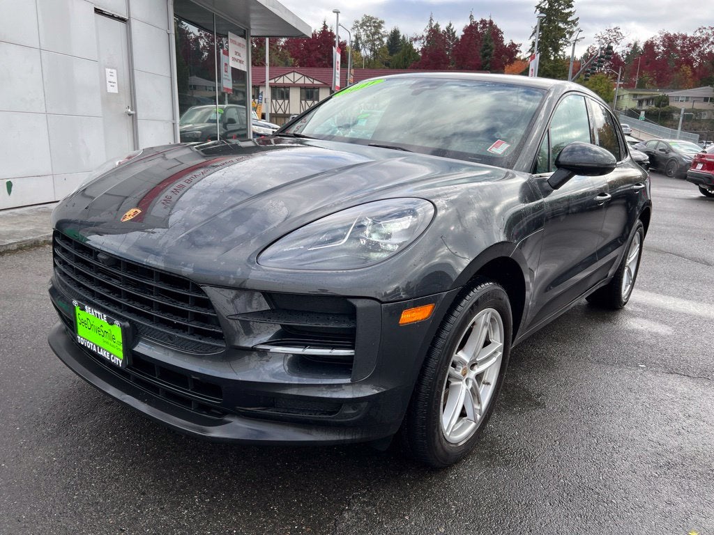 2021 Porsche Macan Base