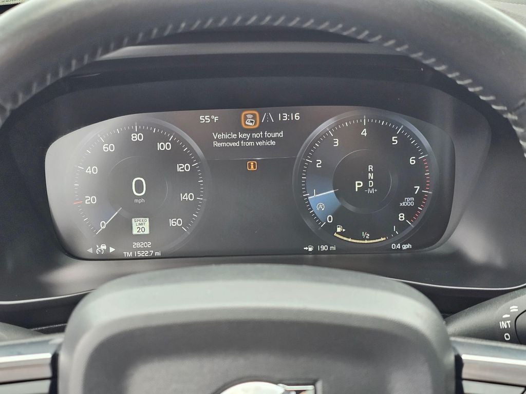 2020 Volvo XC40 Momentum