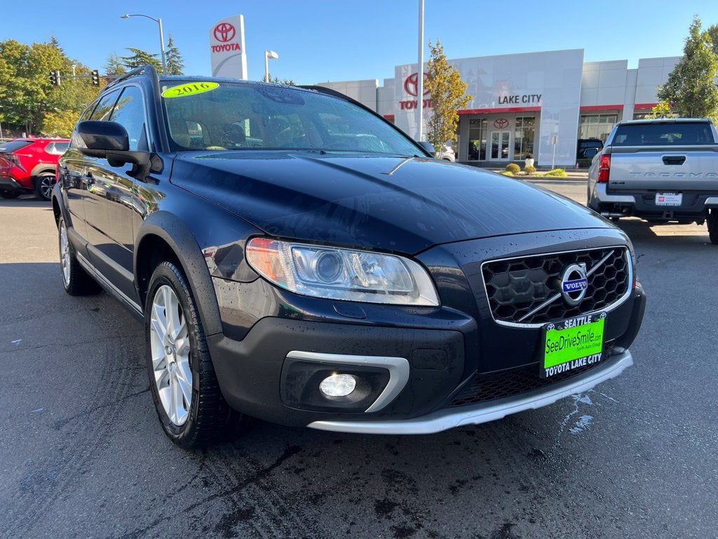 2016 Volvo XC70 T5 Platinum
