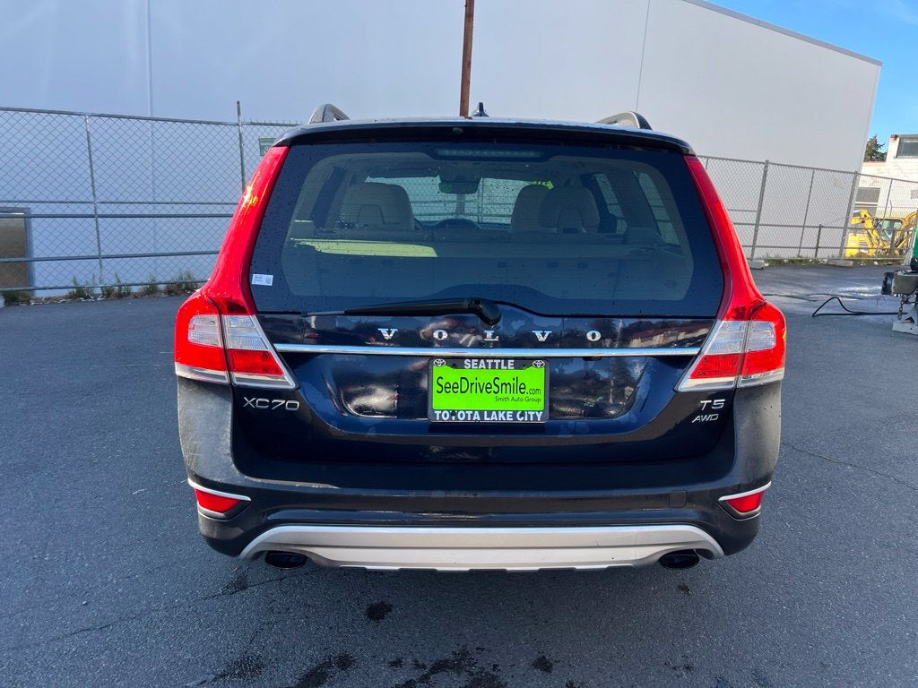 2016 Volvo XC70 T5 Platinum