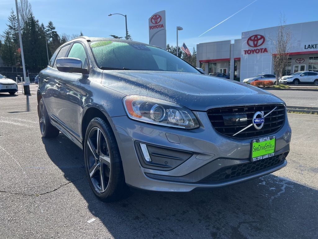 2016 Volvo XC60 T6 R-Design Platinum