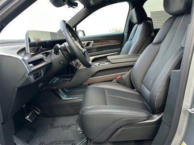 2026 Cadillac VISTIQ Luxury