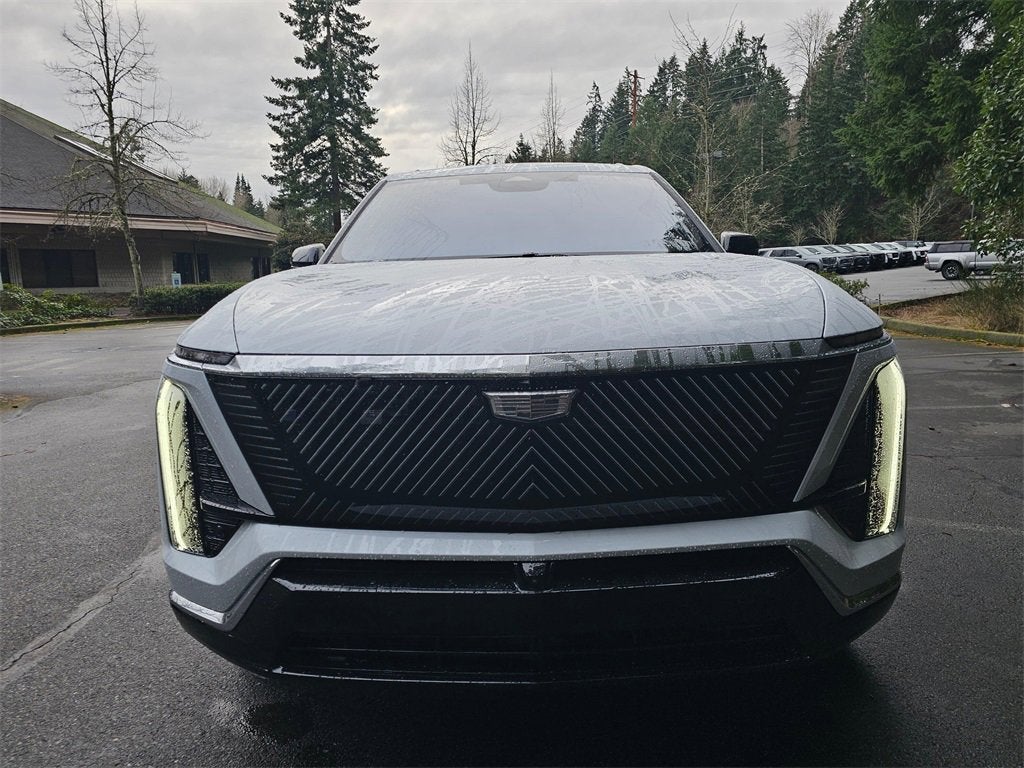 2026 Cadillac VISTIQ Luxury