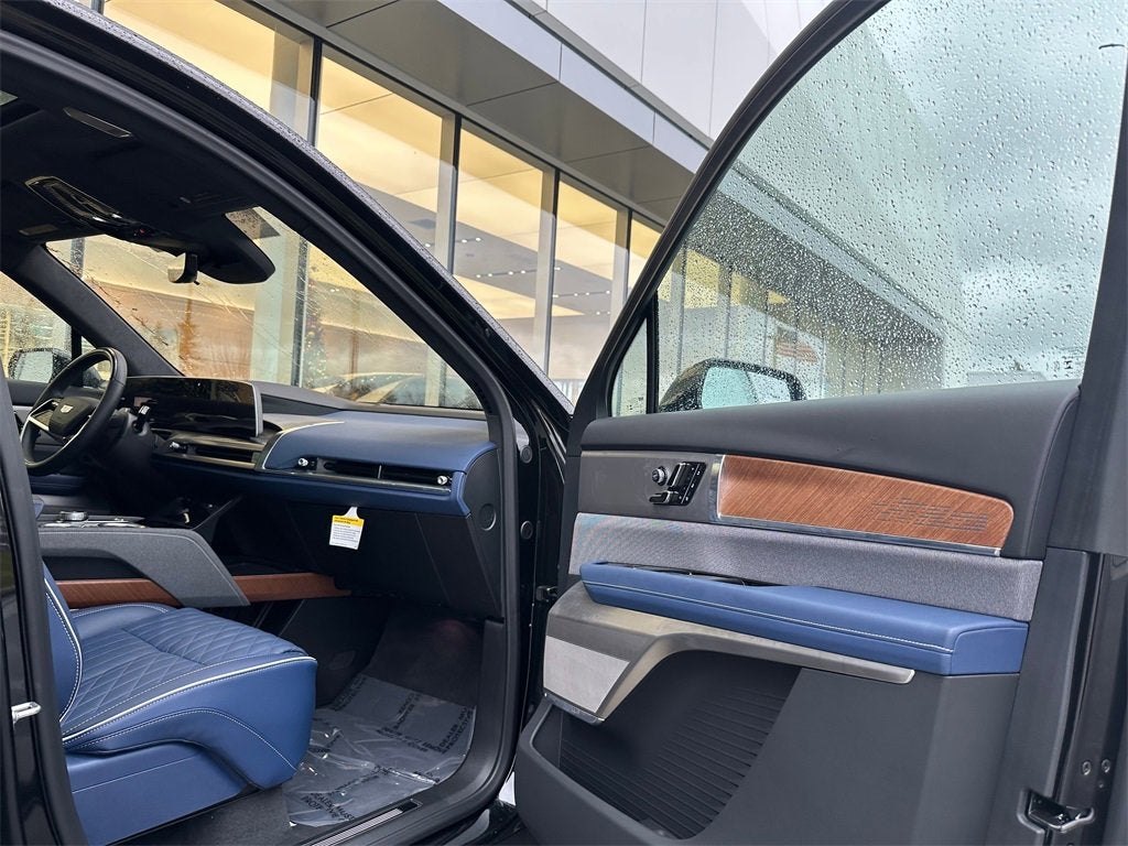 2026 Cadillac VISTIQ Premium Luxury