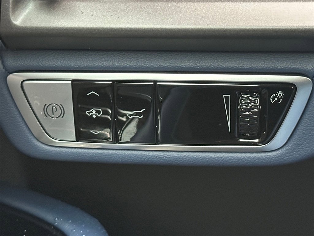 2026 Cadillac VISTIQ Premium Luxury