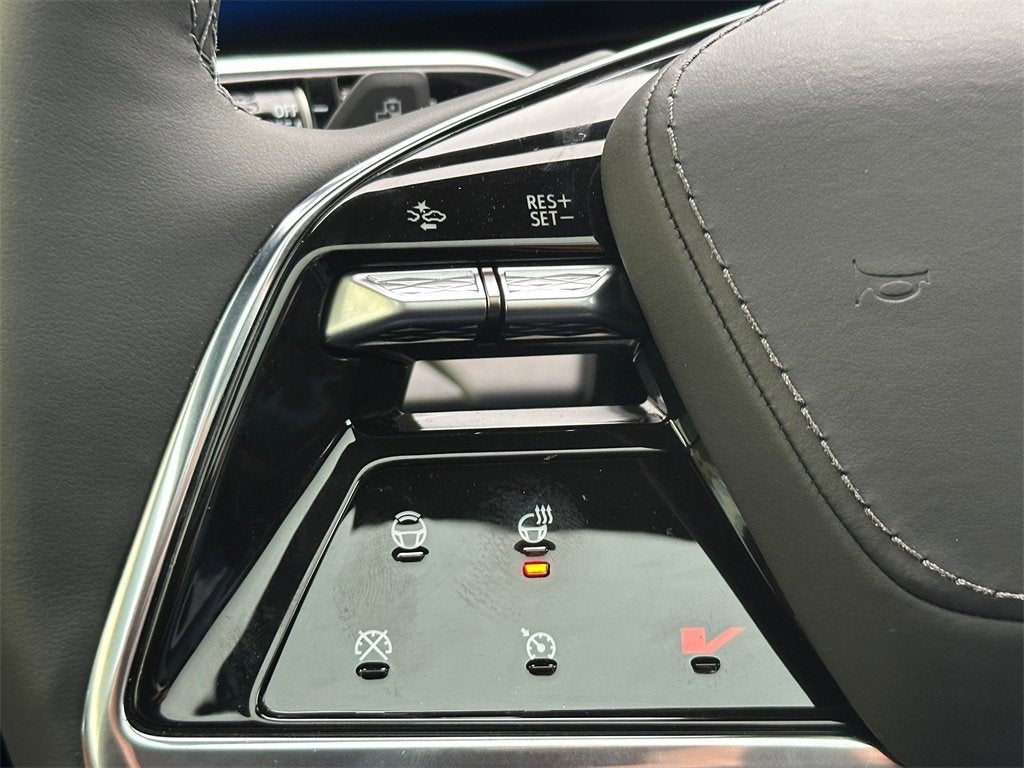 2026 Cadillac VISTIQ Premium Luxury