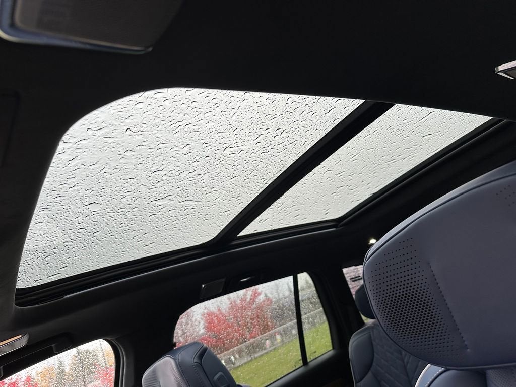 2026 Cadillac VISTIQ Premium Luxury