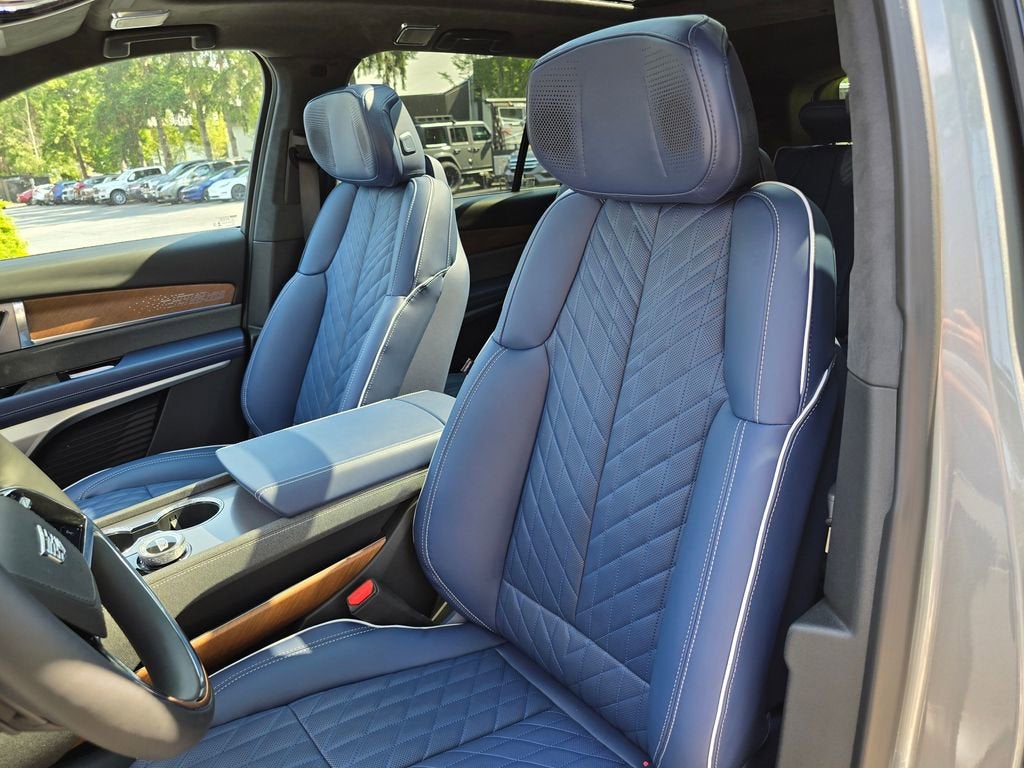 2026 Cadillac VISTIQ Premium Luxury