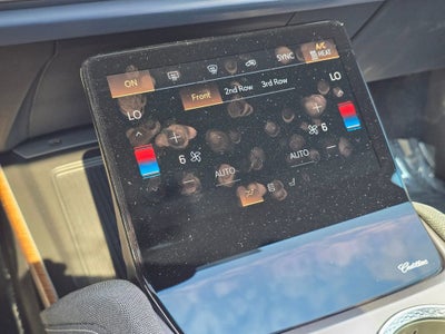 2026 Cadillac VISTIQ Premium Luxury