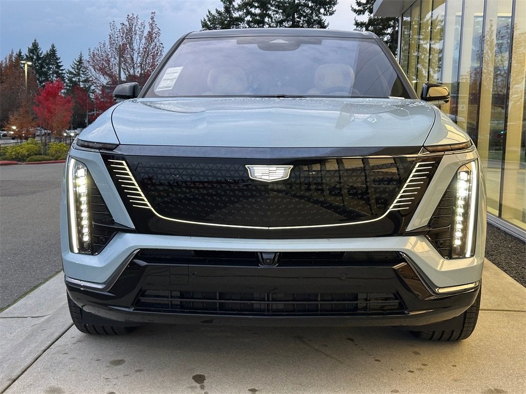 2026 Cadillac VISTIQ Sport
