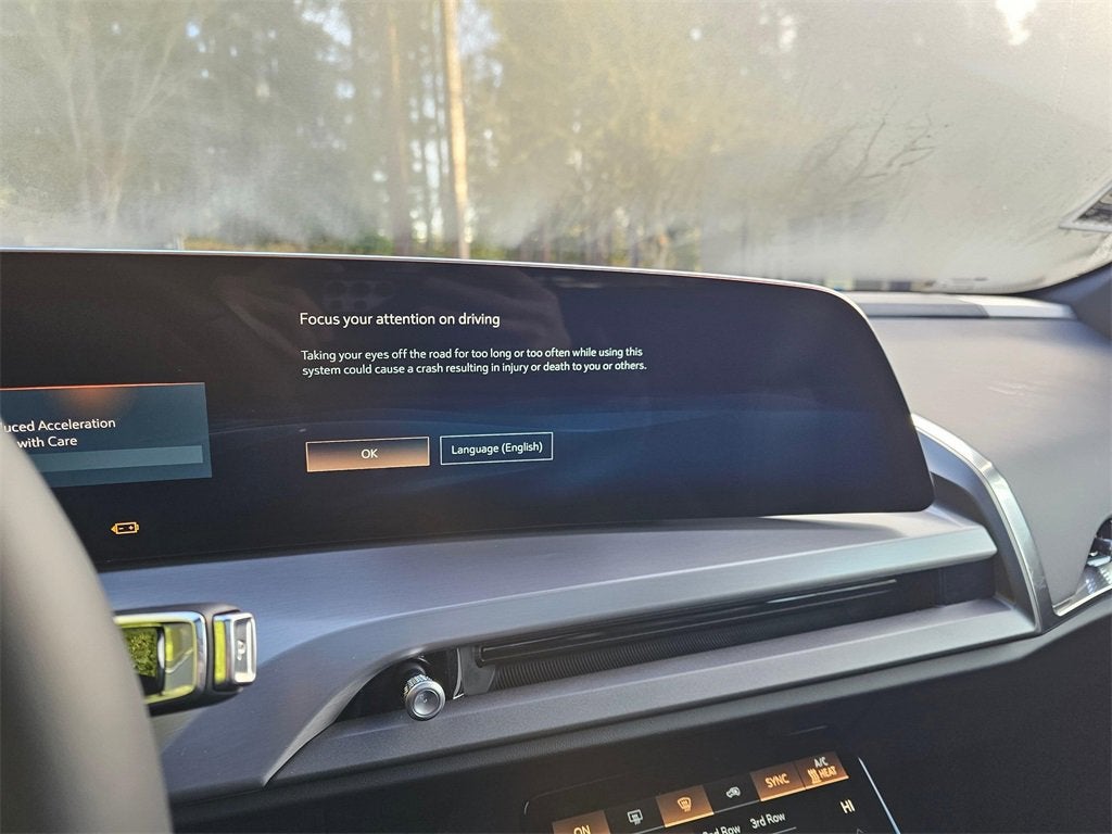 2026 Cadillac VISTIQ Sport