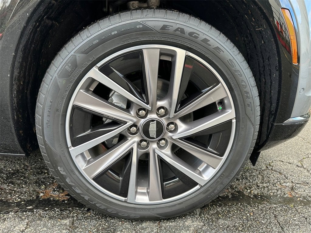 2026 Cadillac VISTIQ Sport