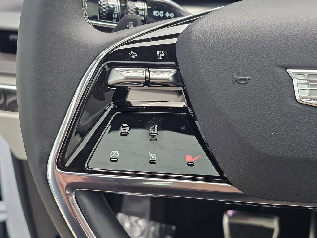 2026 Cadillac VISTIQ Sport