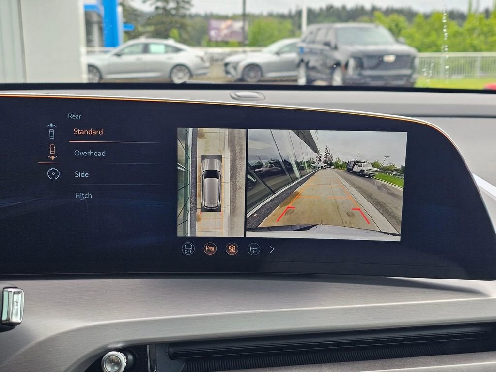 2026 Cadillac VISTIQ Sport