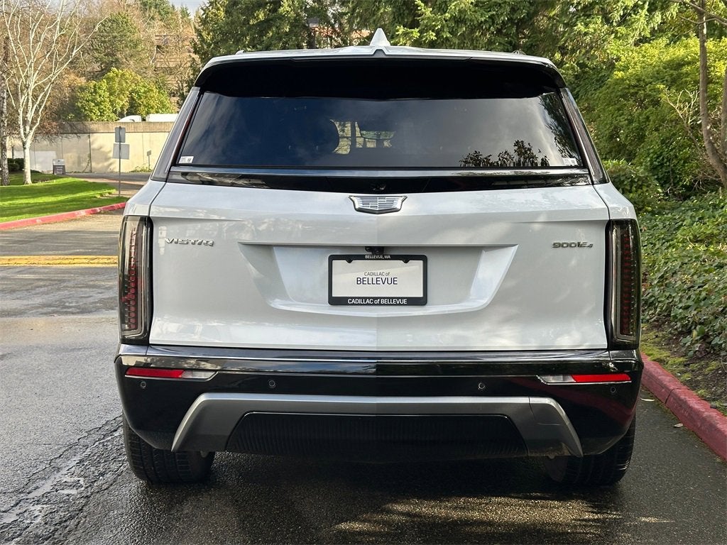 2026 Cadillac VISTIQ Sport