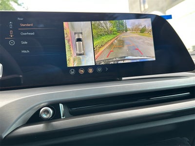 2026 Cadillac VISTIQ Sport