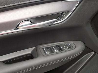 2025 Cadillac XT5 Luxury