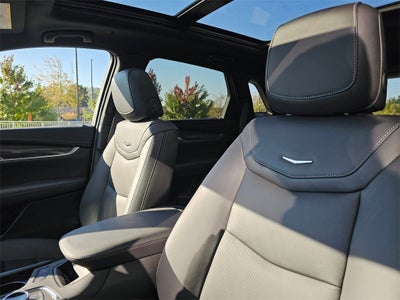 2025 Cadillac XT5 Sport