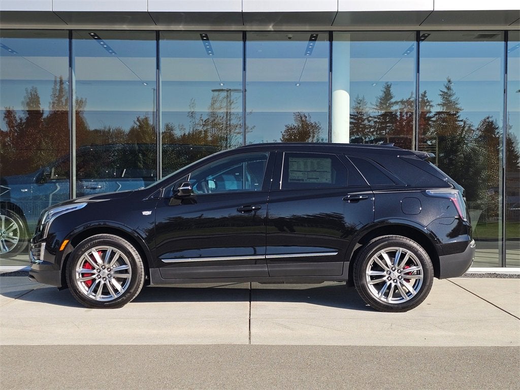 2025 Cadillac XT5 Sport