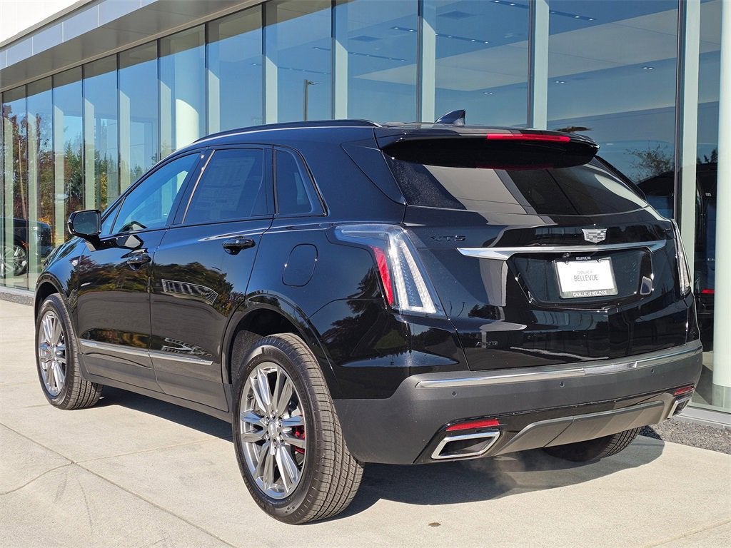 2025 Cadillac XT5 Sport