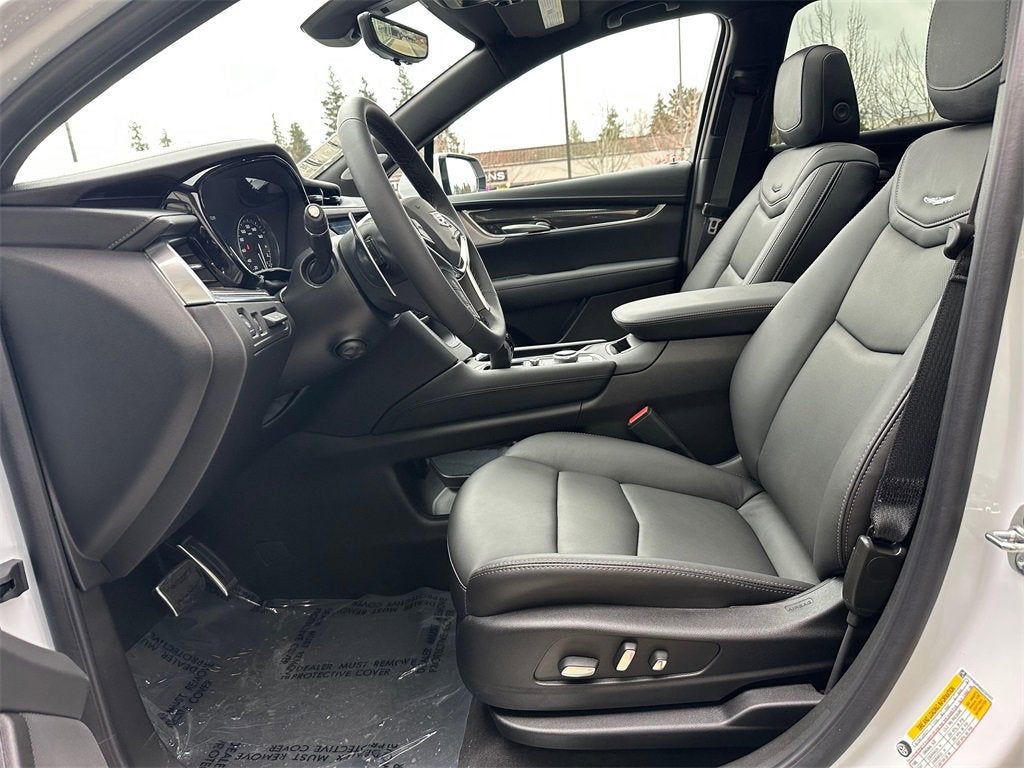 2025 Cadillac XT5 Sport