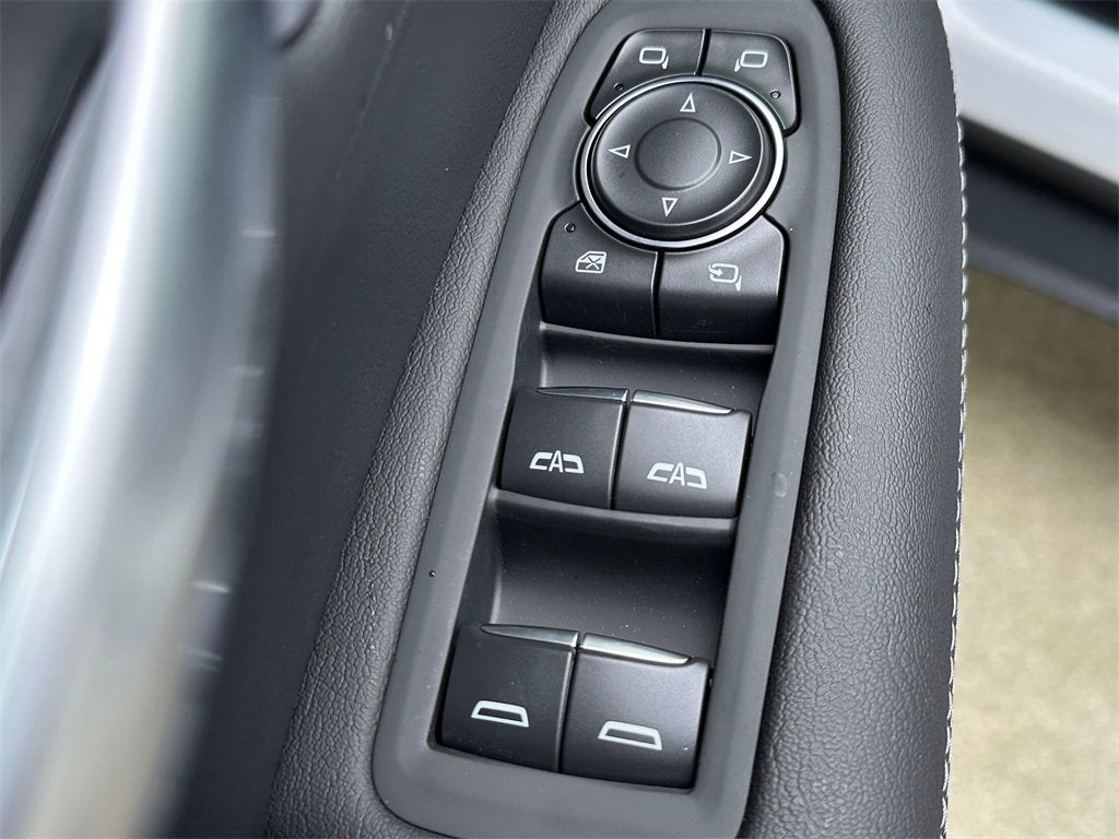 2025 Cadillac XT5 Sport