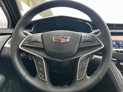 2025 Cadillac XT5 Sport