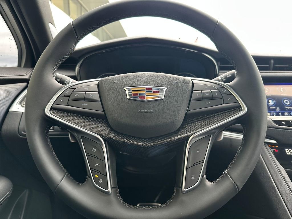 2025 Cadillac XT5 Sport