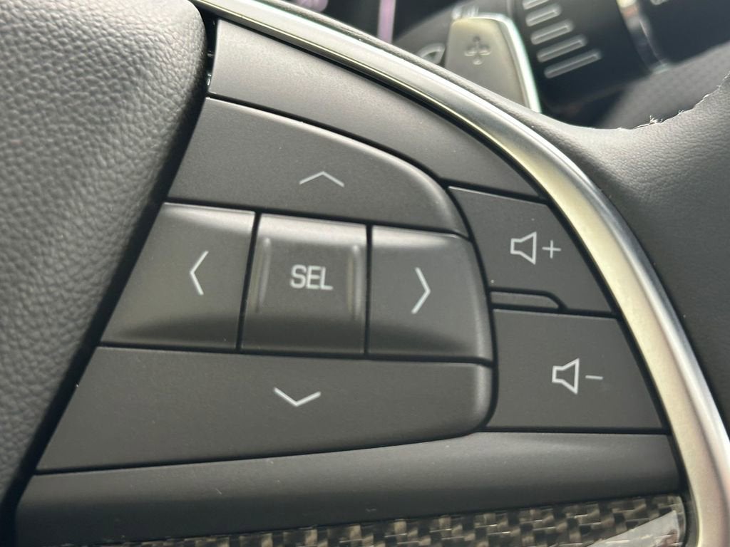 2025 Cadillac XT5 Sport