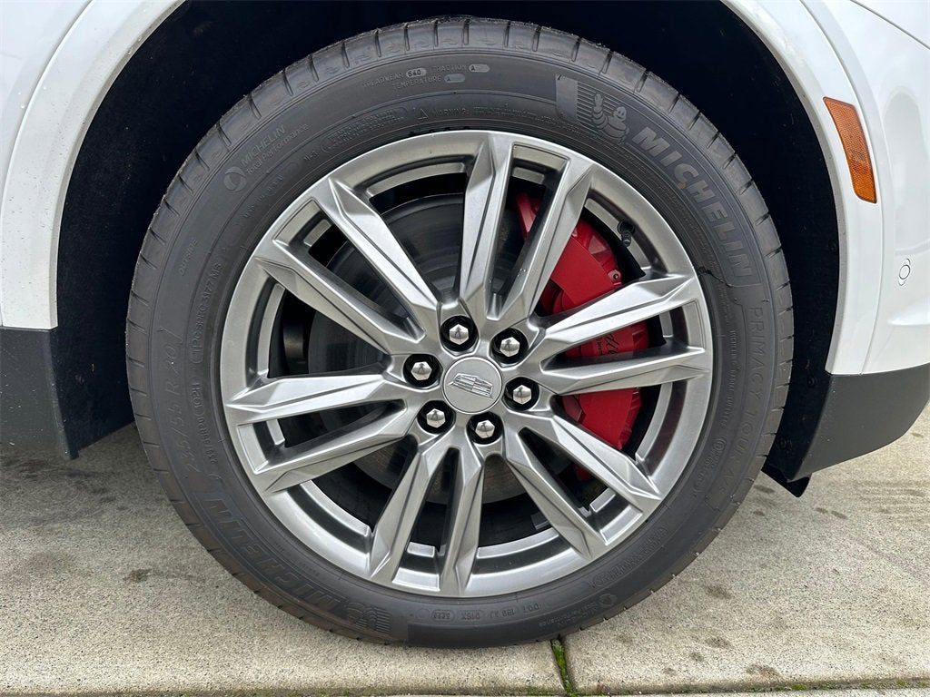 2025 Cadillac XT5 Sport