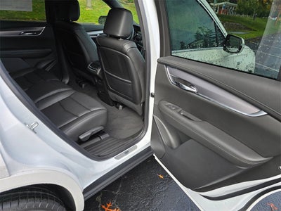 2025 Cadillac XT6 Luxury