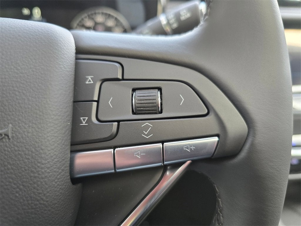 2025 Cadillac XT6 Luxury