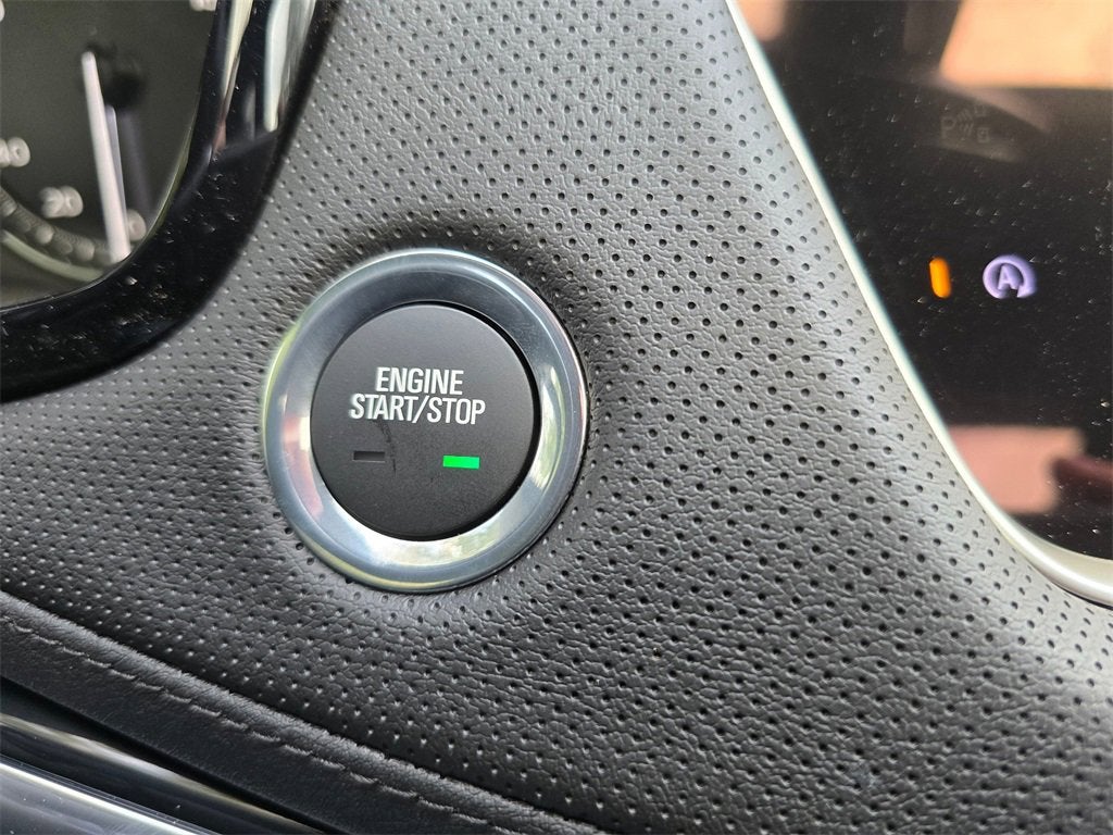 2025 Cadillac XT6 Luxury