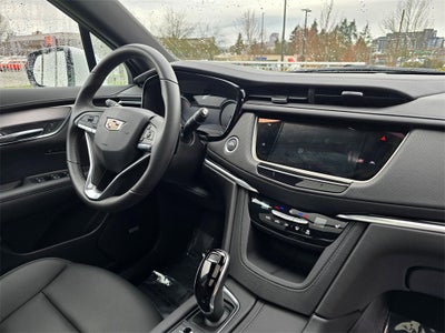 2025 Cadillac XT6 Luxury