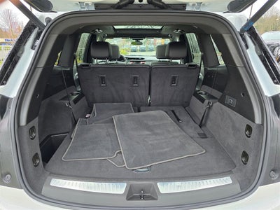 2025 Cadillac XT6 Luxury