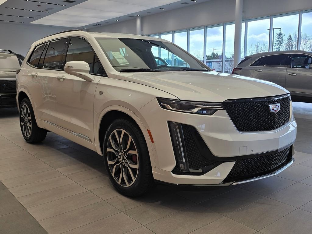 2025 Cadillac XT6 Sport