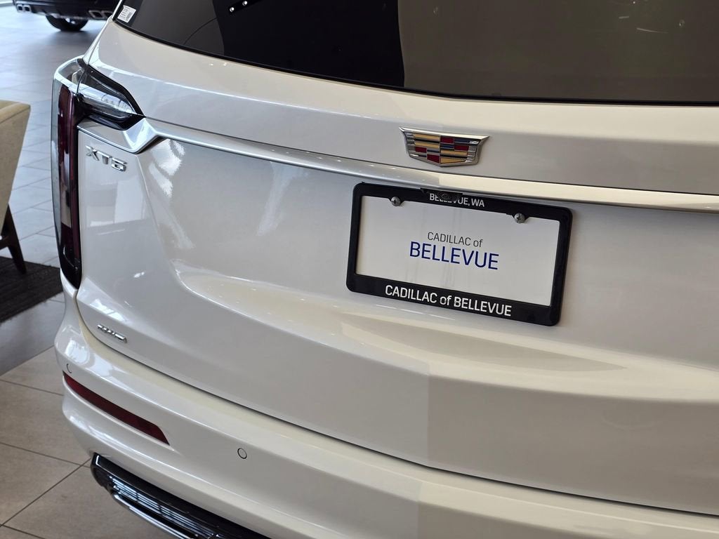 2025 Cadillac XT6 Sport