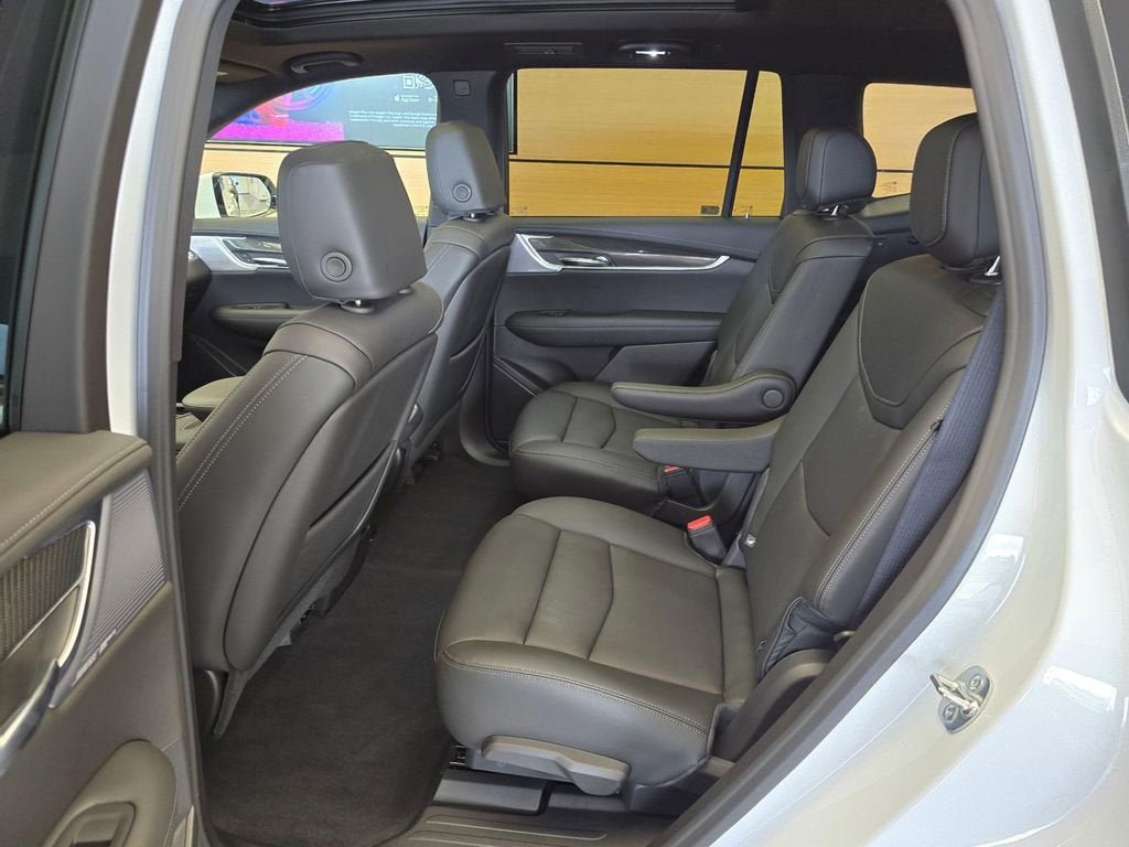 2025 Cadillac XT6 Sport