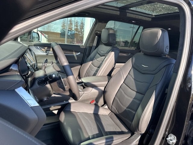 2025 Cadillac XT6 Sport